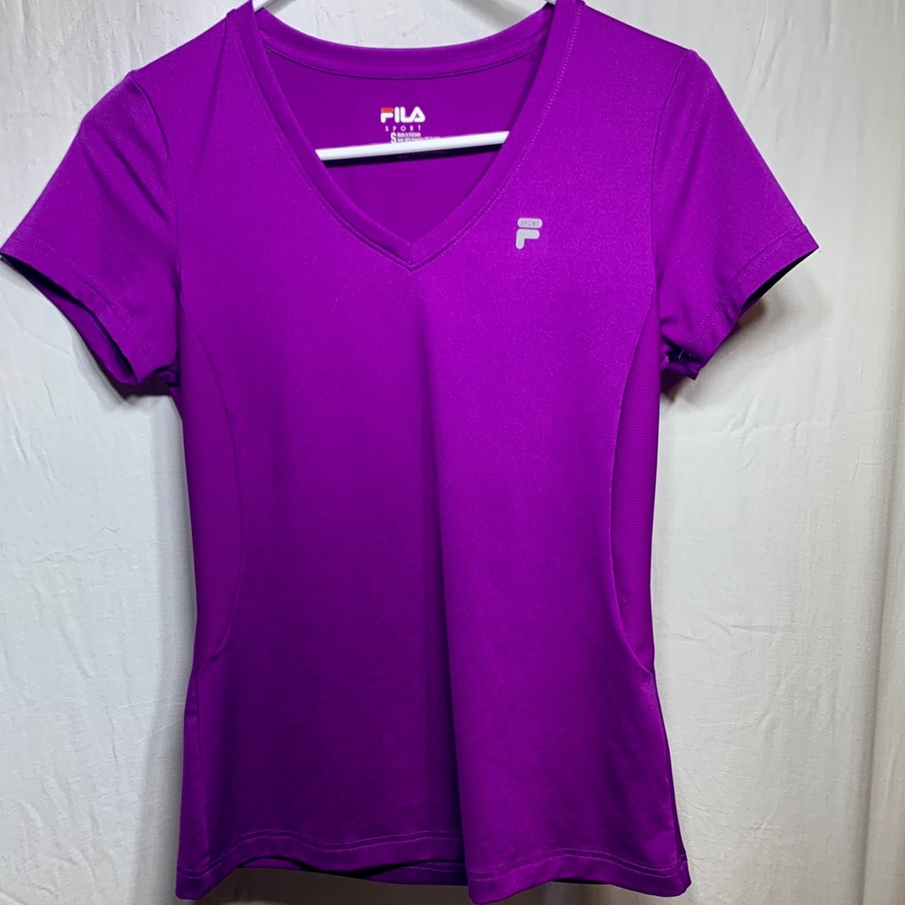WOMEN’S FILA ATHLETIC SHIRT-PURPLE WITH FILA LOGO - Picture 2 of 3